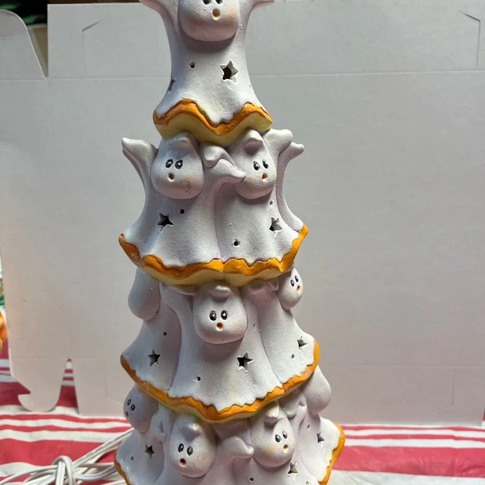 Ceramic marshmallow ghost stack - Picture 9 of 10